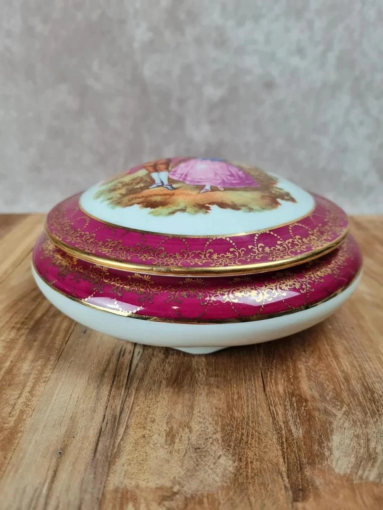 Gran caja de porcelana de Limoges con decoración Fragonard 💖 – photo 2